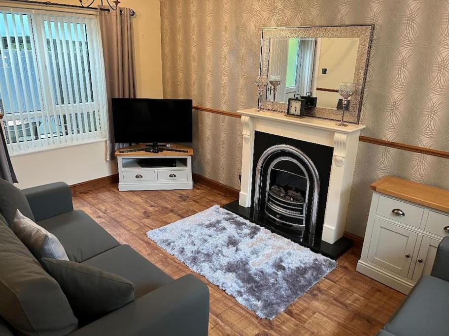 Well Presented 2 Bedroom House Village Holiday Let Strensall Exterior foto